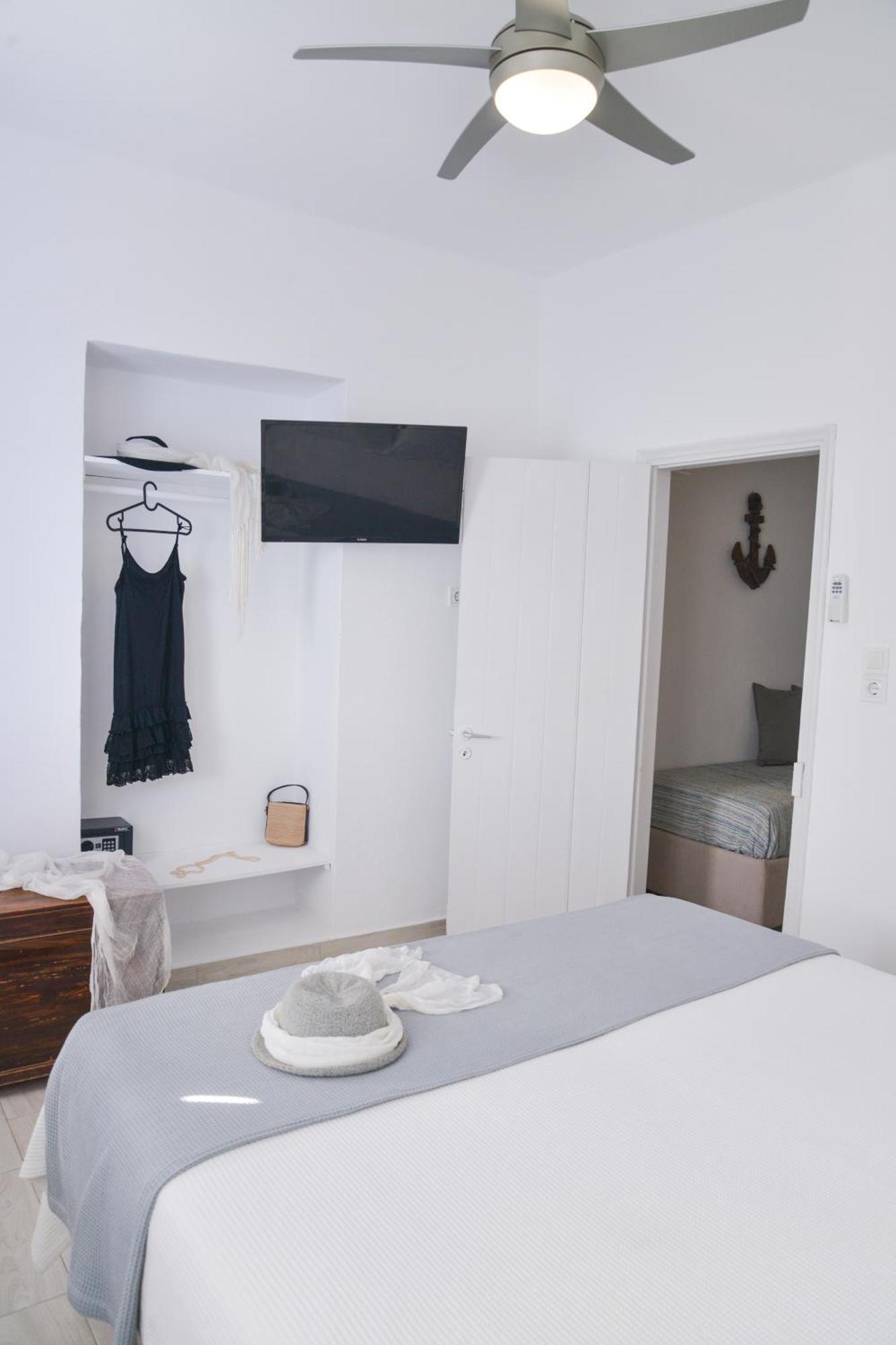 Blue Sea House Guest House Klima  Bagian luar foto